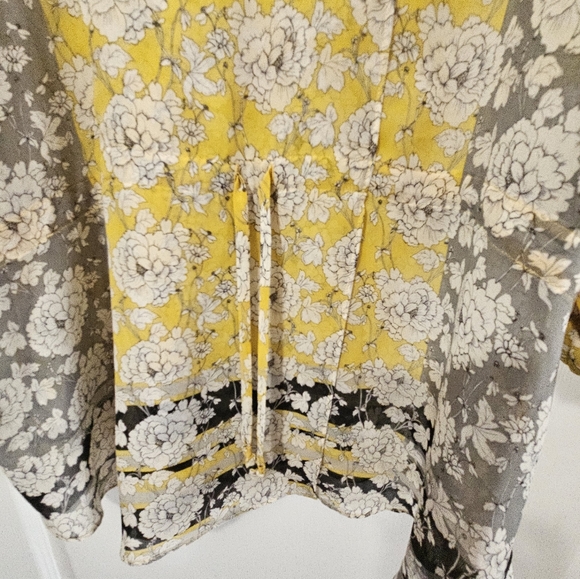 Cabi Blouse sz M - Picture 14 of 15